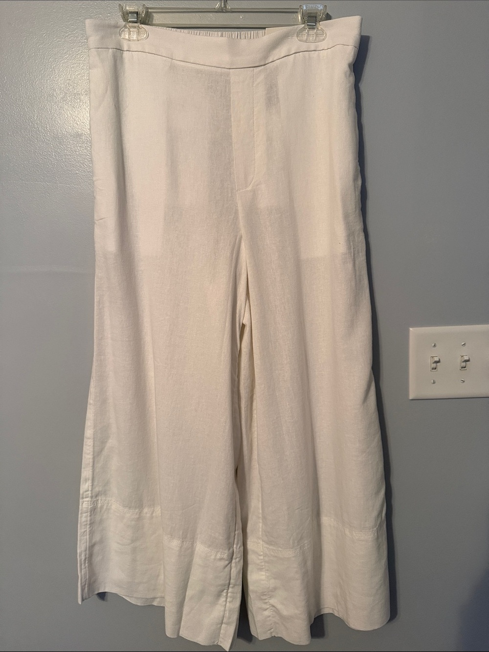 Banana Republic Wide-Leg Linen-Blend Pants